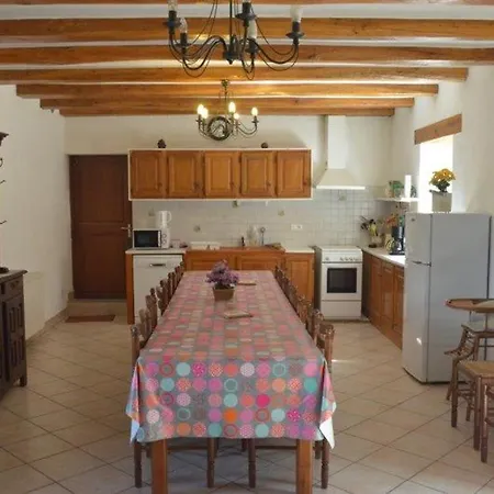 Landhaus Pour 12 Avec Wifi, Animaux Admis Et Parking Pres De Sarlat Marcillac-Saint-Quentin