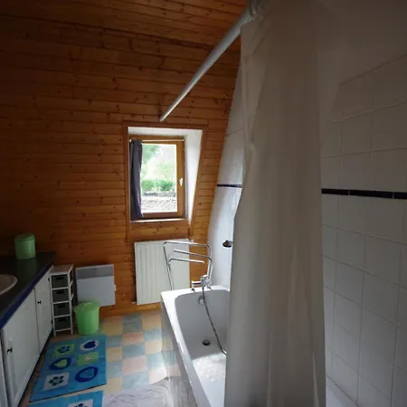 Pour 12 Avec Wifi, Animaux Admis Et Parking Pres De Sarlat