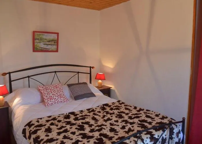 Ferienhaus Pour 12 Avec Wifi, Animaux Admis Et Parking Pres De Sarlat - Fr-1-616-517